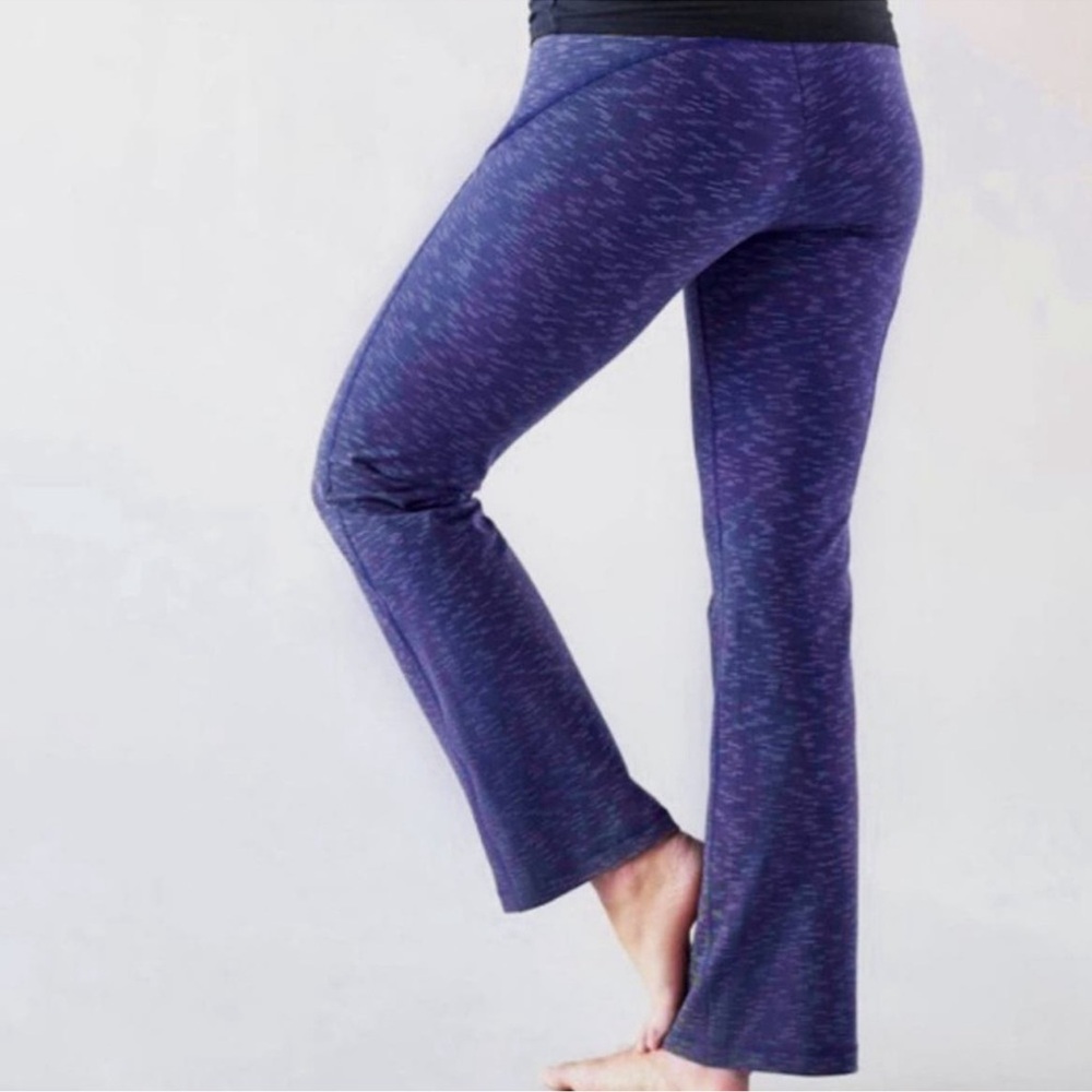 Duluth Trading Co NoGA Classic, Indigo Space Dye Bootcut Pants